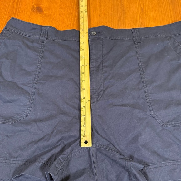 Old Navy High Rise OG Chino Shorts Navy Blue Women's Size 3X - Picture 7 of 8